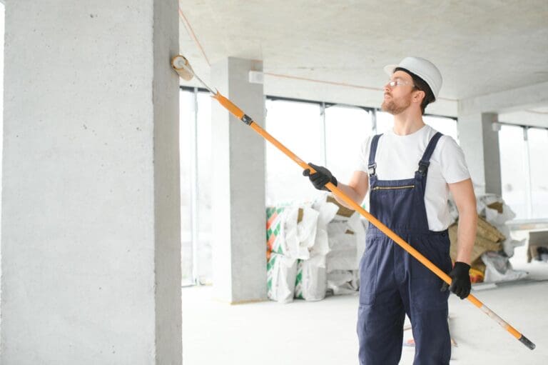 Nashville Painting worker renewing apartment on wall